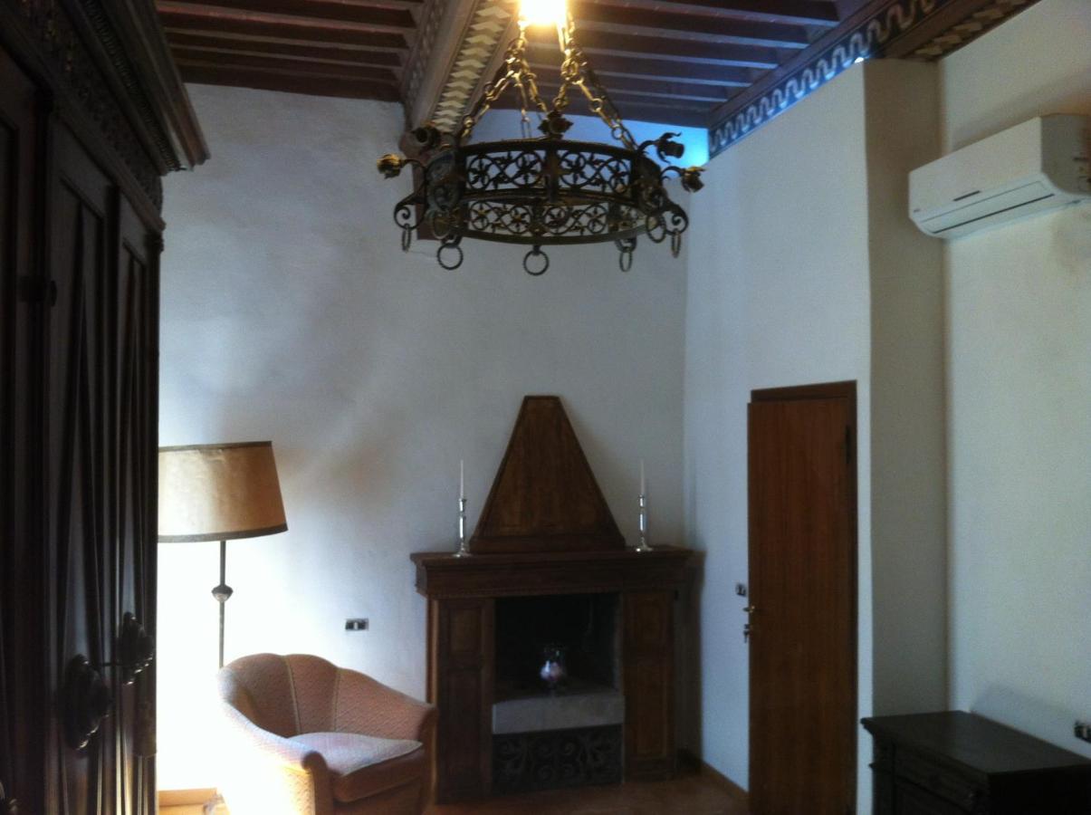 B&B La Fontanina Сиена Экстерьер фото